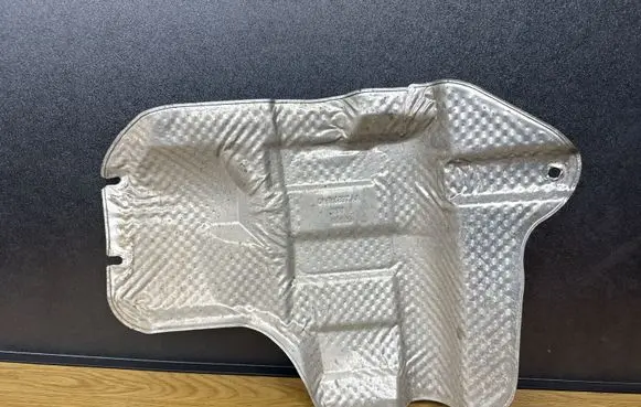 Dodge Caliber Exhaust heat shield 04673697AA