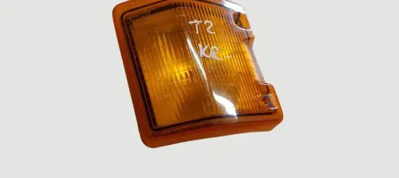 Volkswagen Transporter - Caravelle T2 Front indicator light 0132798 HELLA GERMANY