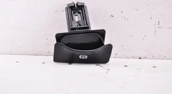 Mercedes-Benz E W211 Hand brake release handle 2114200077