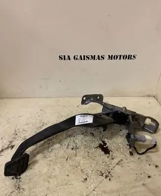 Mitsubishi Colt CZ3 Brake pedal 4620A036