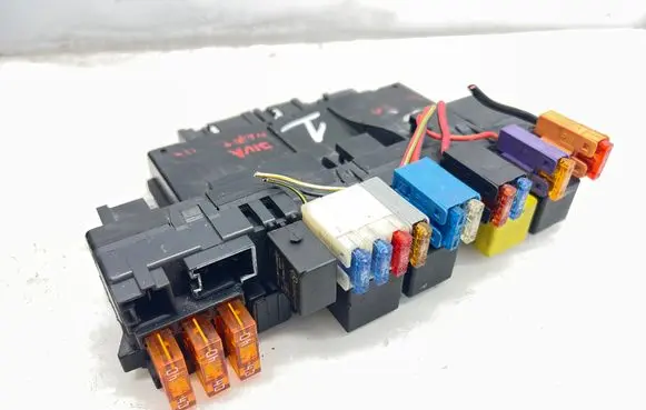 Mercedes-Benz S W220 Fuse box set A0345456532