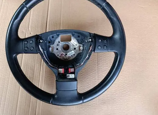 Volkswagen PASSAT B6 Steering wheel 3C0419091