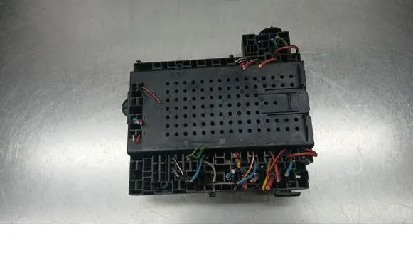 Volvo V70 Central body control module 08688434