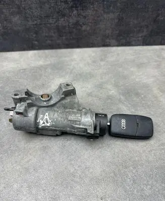 Audi A4 S4 B6 8E 8H Ignition lock 4B0905851C