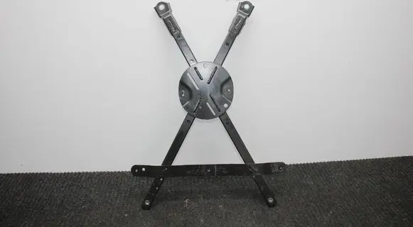 Land Rover Range Rover Sport L461 Gearbox mounting bracket M8E202770BB