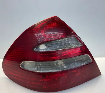Rear/tail lights