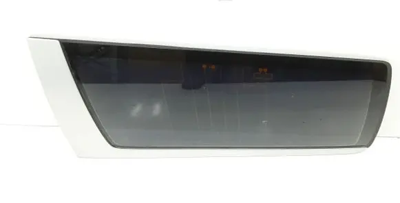 Volvo XC70 Rear side window 8662818 8662822 8662826