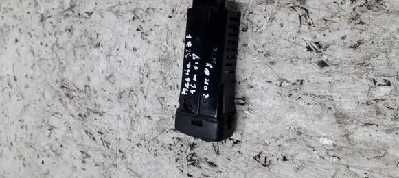 Mazda 323 F Interior lighting switch 5F16