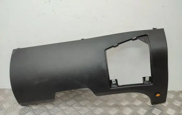 Dashboard lower bottom trim panel