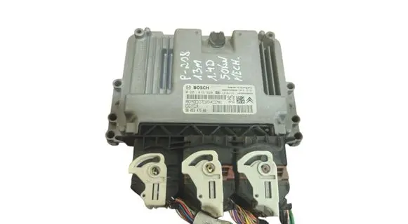 Peugeot 208 Engine control unit/module 9666729680 9805947580 0281019820