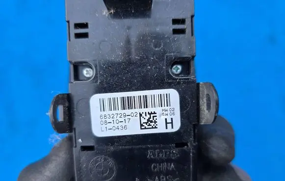 BMW X4 G02 Electric window control switch 6832729