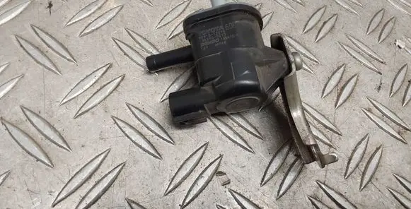 Valve vacuum