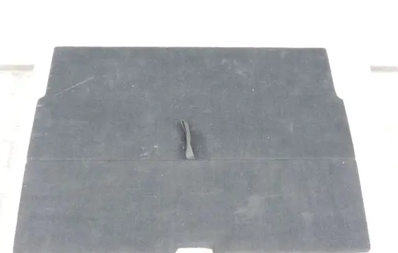Trunk/boot floor carpet liner