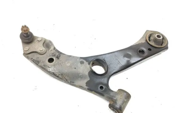 Toyota C-HR I Front lower control arm/wishbone