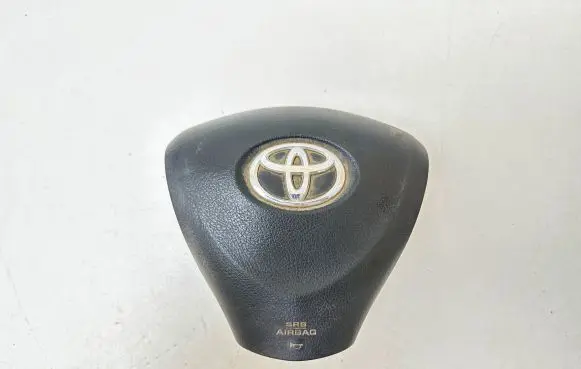Toyota Auris 150 Steering wheel airbag 4513002290B0 024633708