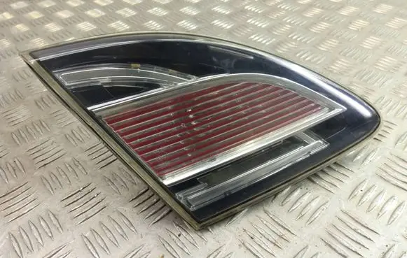 Mazda 6 Tailgate rear/tail lights GS1F513F0