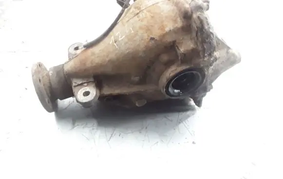 Mitsubishi Pajero Rear differential 789X MR446875