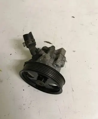 Opel Insignia A Air conditioning (A/C) compressor (pump) 3L026