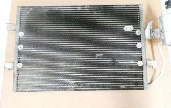 Mercedes-Benz A W168 A/C cooling radiator (condenser) A1685001154