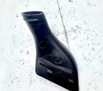 Ford Focus Air intake duct part BV619C679AA
