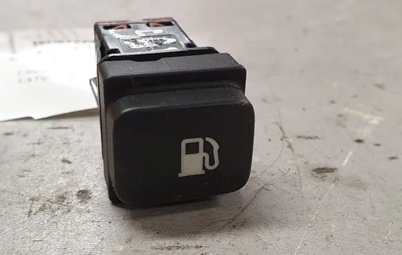 Citroen C4 I Picasso Fuel tank opening switch 96530658XT