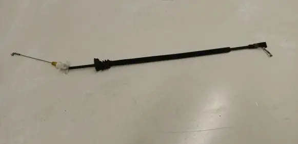 Volkswagen PASSAT B6 Front door cable line 