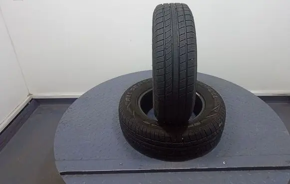 Peugeot 206 CC R17 C winter tire 6953913131221