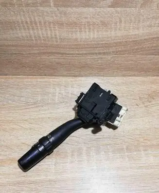 Toyota Avensis T250 Indicator stalk 8414005110 173795
