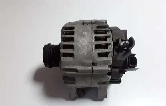 Volvo V60 Generator/alternator 31285399
