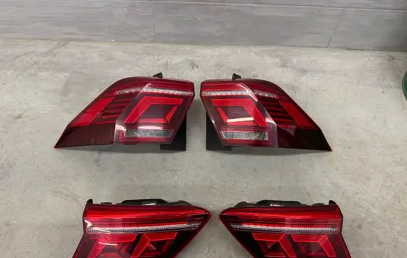 Volkswagen Tiguan Rear/tail lights set 5NA945307H 5NA945308H 5NA945207J
