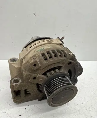 Toyota Avensis T270 Generator/alternator 270600G021 1042104591