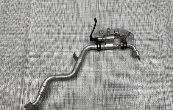 Air conditioning (A/C) pipe/hose