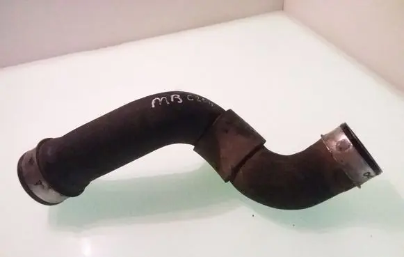 Mercedes-Benz C W203 Intercooler hose/pipe A2035281782