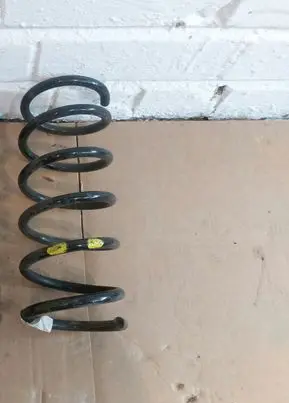 Ford Mondeo MK IV Rear coil spring