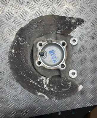 BMW 3 E90 E91 Front wheel hub spindle knuckle 6764444 042100 12201210
