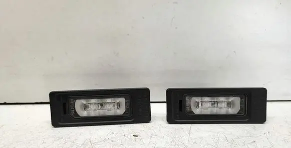 Audi A6 S6 C7 4G Number plate light 010998