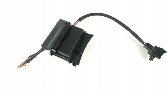 Saab 9-3 Ver2 Coolant fan relay 1379151