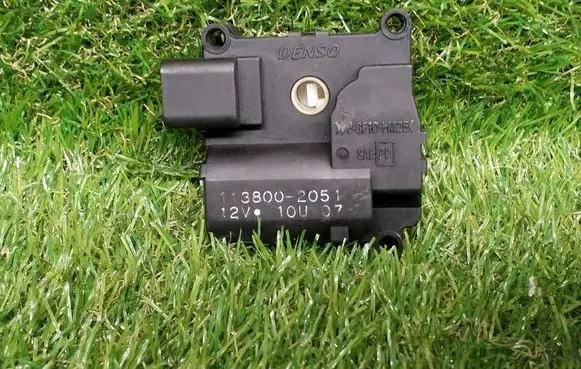Toyota Celica T230 Air flap motor/actuator 1138002051
