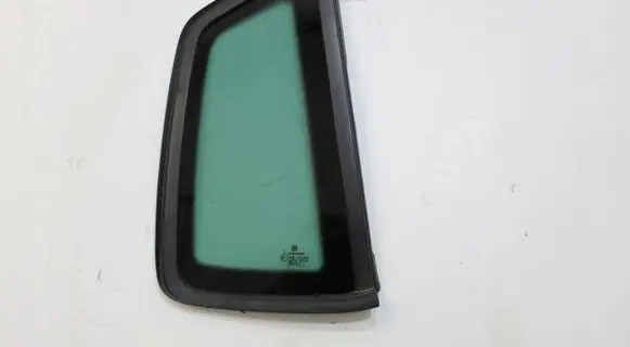 Volkswagen Golf Sportsvan Front triangle window/glass 510845042R