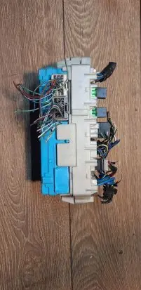 Mitsubishi Outlander Fuse box set Mr5878