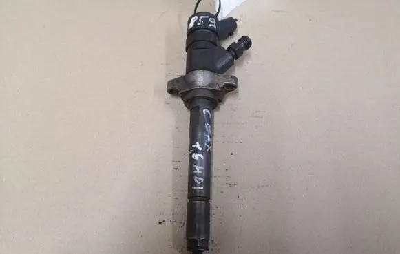 Ford C-MAX I Fuel injector B445117859 E1F06949880