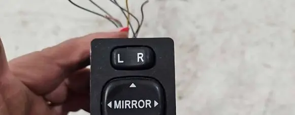 Toyota Auris 150 Wing mirror switch 769746F 183574