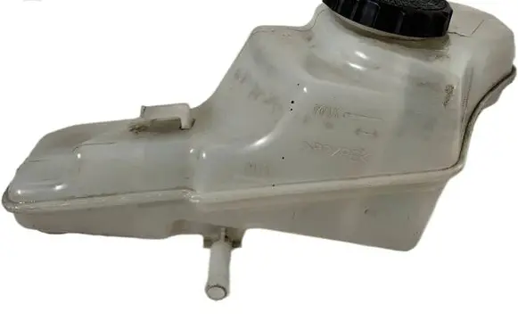 Toyota Corolla E210 E21 Brake fluid reservoir 