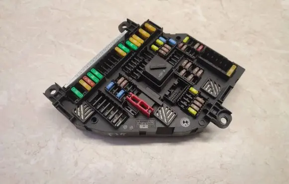 BMW X3 F25 Fuse module 61149315151 61149259469 61149210859