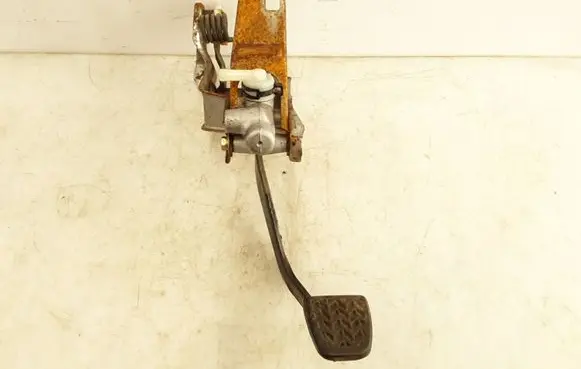 Clutch pedal