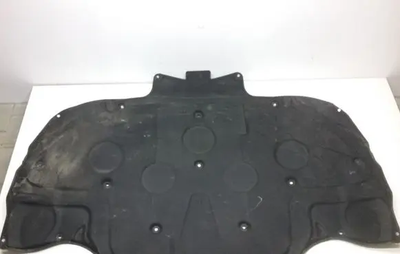 Mercedes-Benz E C207 W207 Engine bonnet/hood sound/heat insulation A2076820326 A2076820326CC