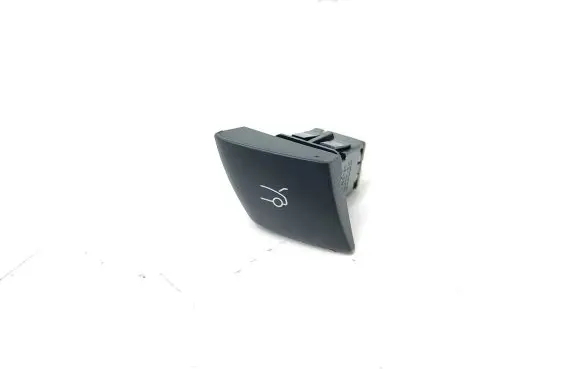 Tailgate opening switch
