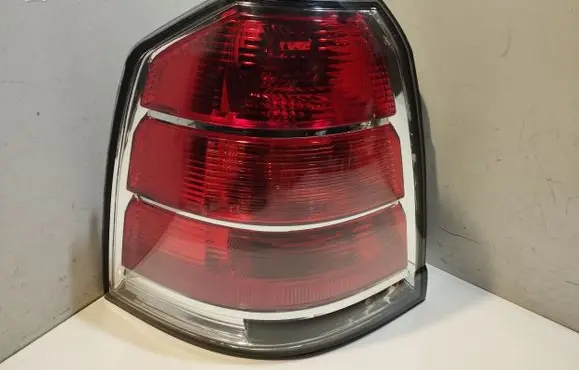 Opel Zafira B Rear/tail lights 154421948L