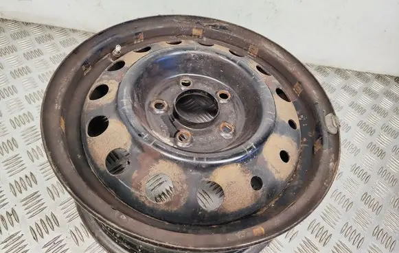 Hyundai i30 R15 steel rim 52910A6050