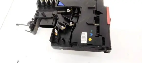 Mercedes-Benz C W204 Fuse box set A2075400740